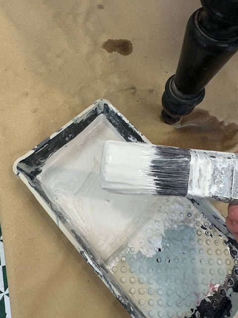 Pintura para pintar un sillón de polipiel